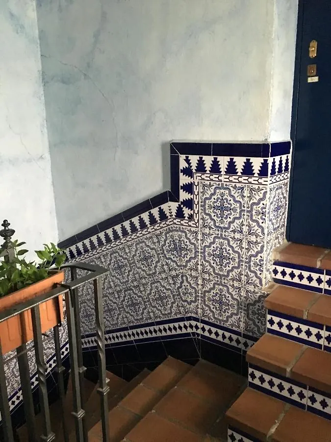 Pension Lisdos Seville
