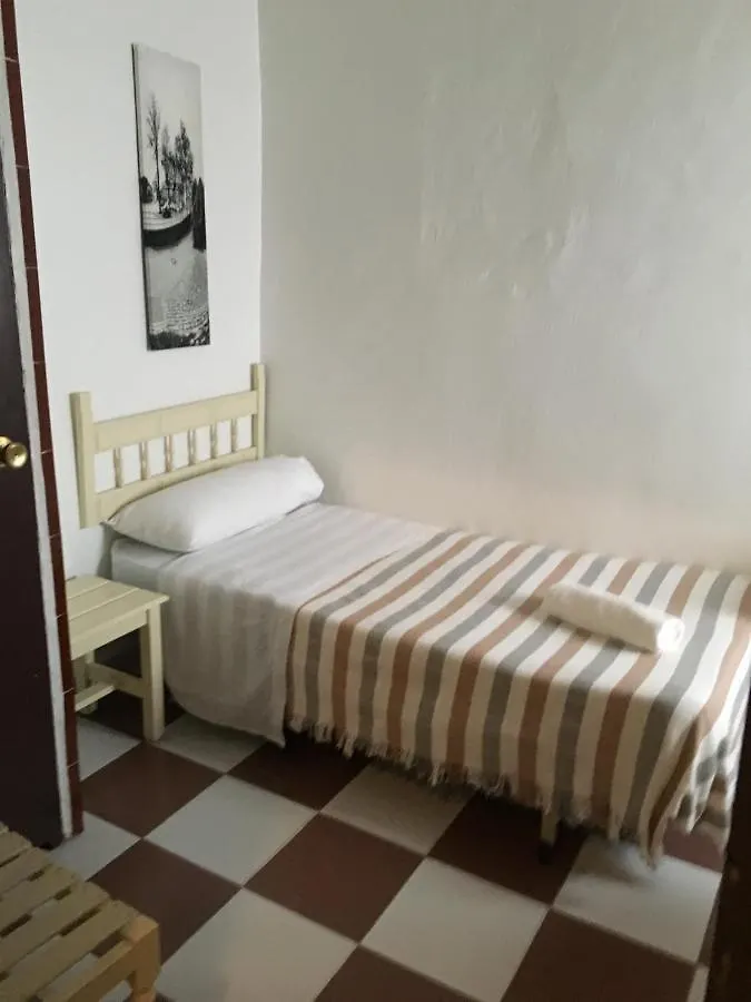 Pension Lisdos Seville Guest house