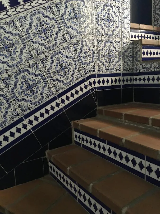 Pension Lisdos Seville 0*,