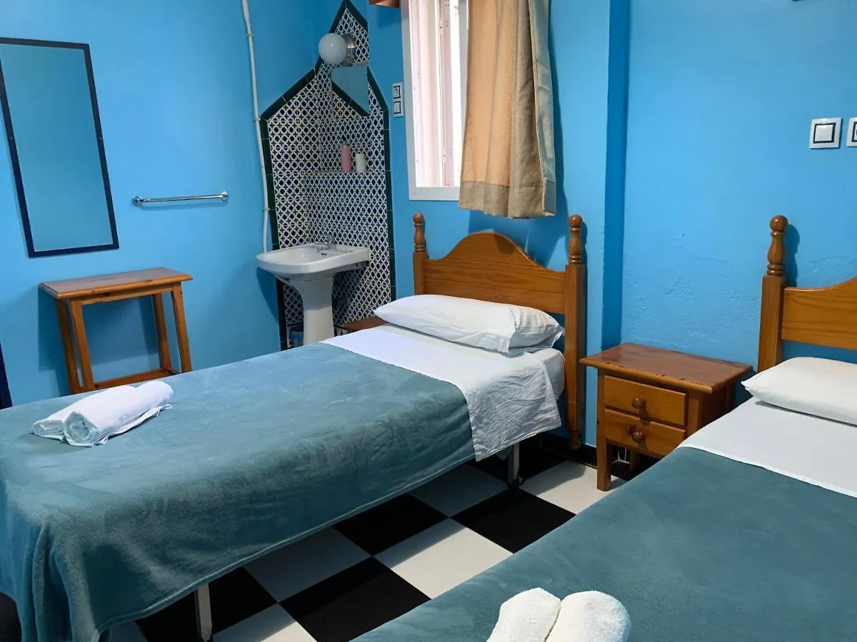 Pension Lisdos Seville